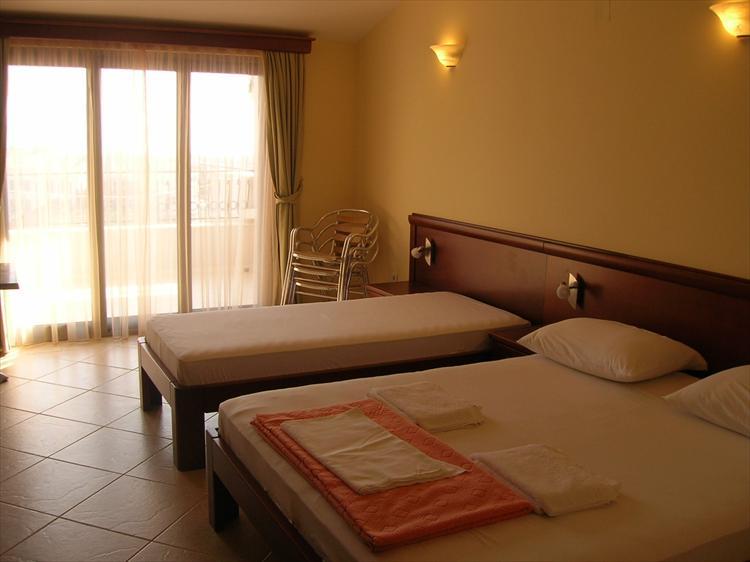 Apart Hotel Pima, Будва